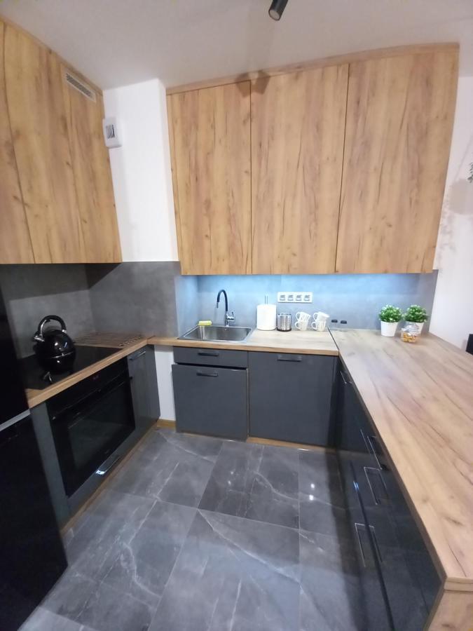 Apartament Prestige Oświęcim Exteriör bild